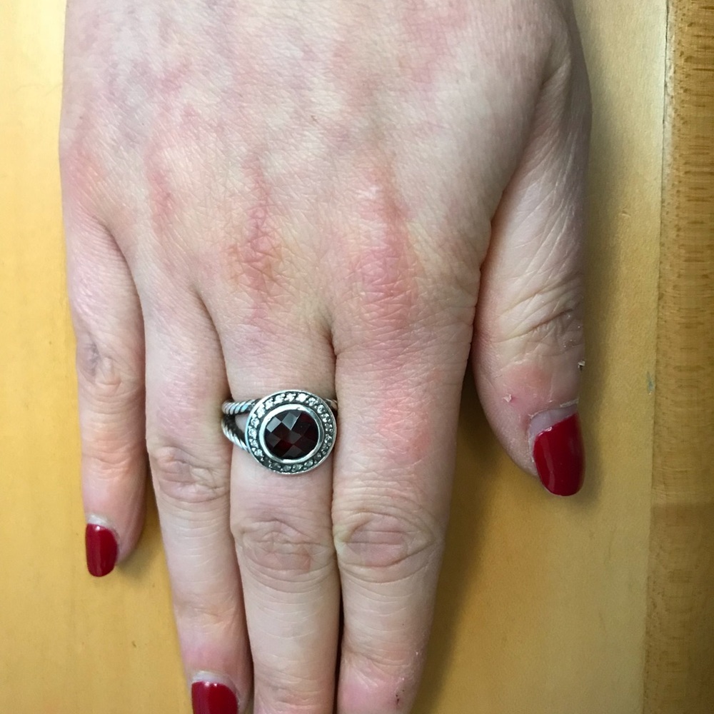 David Yurman petite albion Garnet ring w diamonds - Picture 5 of 8